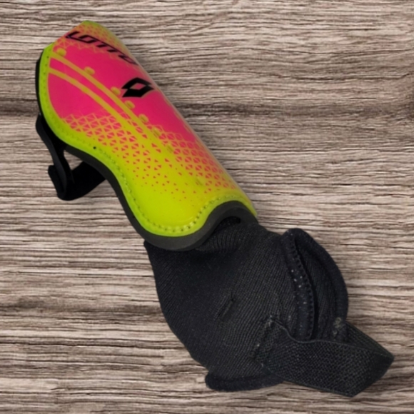 YOUTH LOTTO SOCCER SHIN GUARDS - Picture 4 of 7